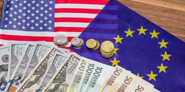 EURUSD Önemli Bir Desteği Kırdı